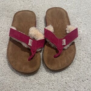 UGG Fuchsia and Tan Shearling Flip Flops